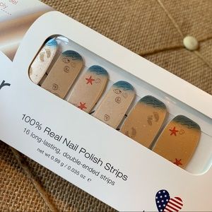 Color street FIJI SHORES beach ocean summer sand shell nail strips